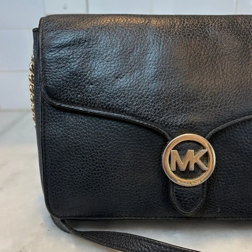 Michael Kors Bag Crossbody Purse Handbag Vanna Medium Pebbled Leather Chain Bag